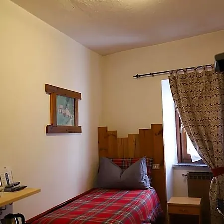 Ξενοδοχείο Bucaneve 3*