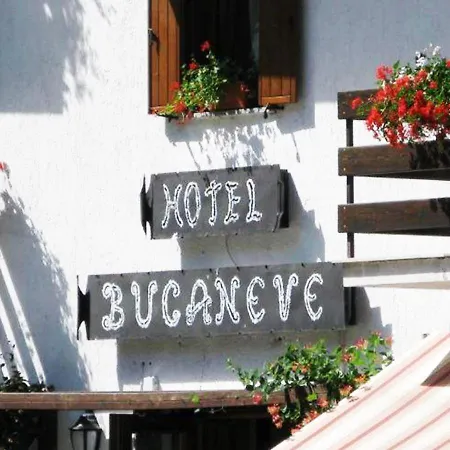 Bucaneve 호텔