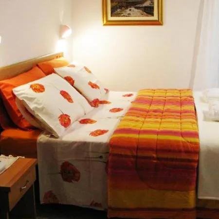 Bucaneve Отель 3*